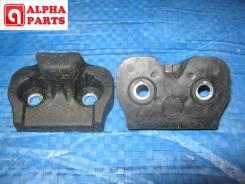 Отбойник задней двери Toyota Avensis #ZT25#/Celica ZZT23#/Caldina #T21#
