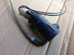 Мотор бачка омывателя. Mazda Demio, DW, DW3W, DW5W Двигатели: B3E, B3ME, B5E, B5ME