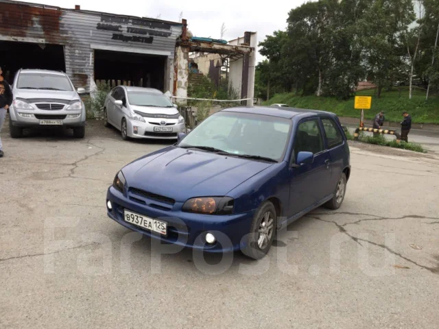 Toyota Starlet. �������, ��������, 1.3 (85��.�.), ������, 200 000����. �� ����