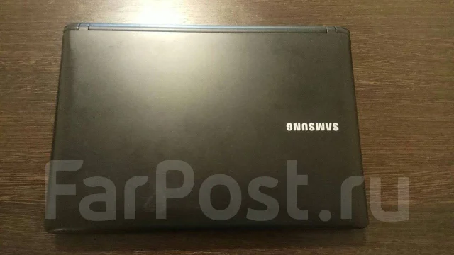 Samsung N102-JA02. 10.1", 1 330����, ��� 1024 ��, ���� 250���, WiFi: 1, ����������� �� 2��. ����