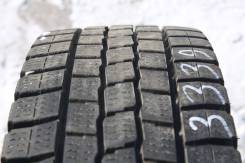 Dunlop SP LT 2. Зимние, без шипов, 2013 год, 10 %, 2 шт