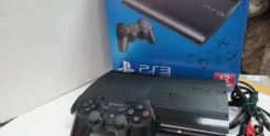 Sony PlayStation 3 Super Slim ����