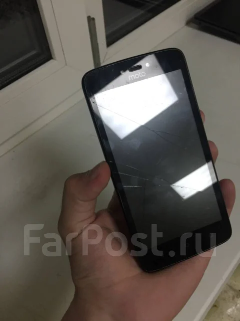 Moto C. �/�, ������, 3G ����