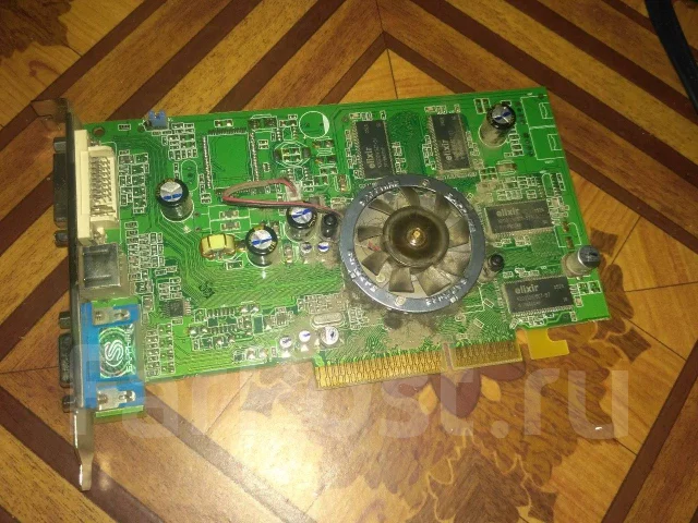 Radeon 9550 ����