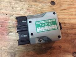 Реостат печки. Lexus: IS300, IS200, LS400, SC430, GS430, GS300, GS400, LX470, RX300 Toyota: Crown, Aristo, Altezza, Chaser, Harrier, Land Cruiser, Cel...