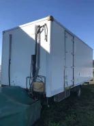 Hino 300 ����