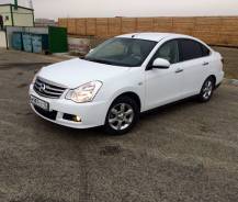 Nissan Almera. Без водителя
