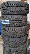 Bridgestone Ice Cruiser 7000. Зимние, шипованные, без износа, 4 шт