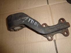 Опора. Suzuki Escudo, TD01W Двигатель G16A