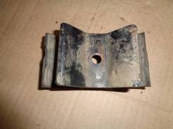 Опора. Suzuki Escudo, TD01W, TD11W