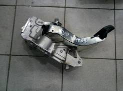 Педаль тормоза. Nissan Qashqai+2, JJ10E Nissan Dualis, J10, NJ10 Nissan Qashqai, J10E Двигатели: M9R, MR20DE