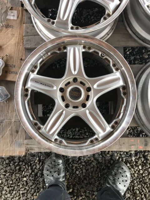 RAYS Volk Racing GT-C Face1. 7.0x17", 5x114.3, ET50, �� 72���. ����