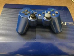 Sony PlayStation 3 Super Slim ����