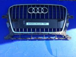 Решетка радиатора. Audi Q5, 8RB Двигатели: AAH, CDUC, CDUD, CGLC, CGLD, CGQB, CHJA, CJCA, CJCB, CJCD, CMGB, CNCB, CNCD, CNCE, CNHA, CNHC, CPMA, CPMB...