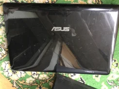 Asus K52JU. 15.6", WiFi ����