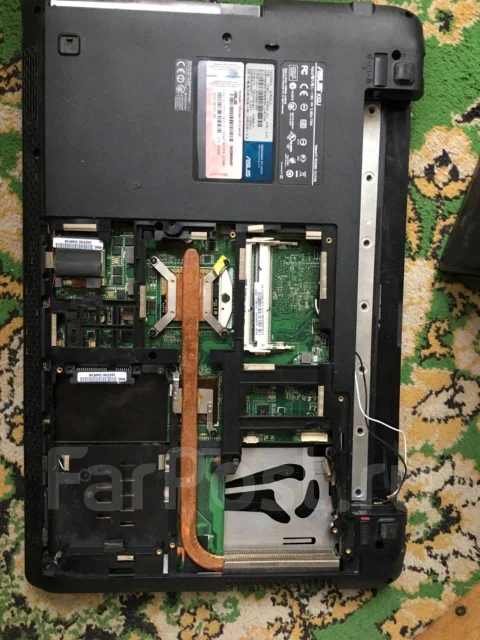 Asus K52JU. 15.6", WiFi: 1 ����