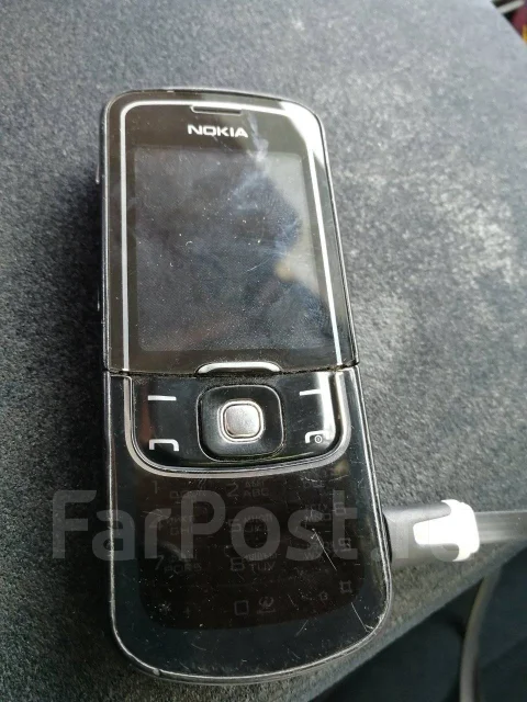 Nokia 8600 Luna. �/� ����