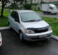 Toyota Platz. Без водителя