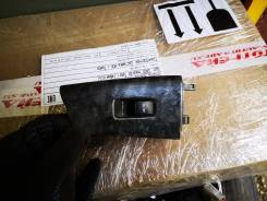 Кнопка стеклоподъемника. Toyota: Allex, Corolla Axio, Corolla Fielder, Corolla, Corolla Runx Двигатели: 1NZFE, 1ZZFE, 2ZZGE, 2NZFE, 3CE