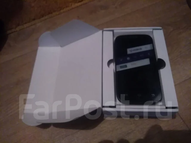 Irbis SP42. �/�, ������, 3G, Dual-SIM ����