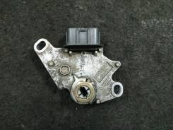 Датчик положения селектора акпп. Toyota: Windom, Allex, Ipsum, Avensis, Corolla, Estima, Avensis Verso, Vista, Caldina, Tarago, Picnic, Vista Ardeo, M...