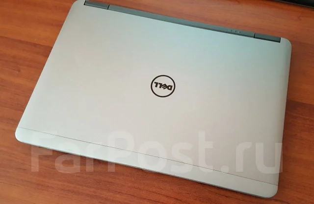 Dell Latitude E7240. 12.5", 2,5����, ��� 4 ��, ���� 128���, WiFi: 1, Bluetooth: 1, ����������� �� 4��. ����