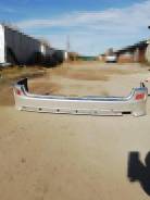 Бампер. Toyota Hiace Regius, RCH41W, KCH46G, KCH46W, KCH40W, RCH47W, KCH40G Двигатели: 3RZFE, 1KZTE