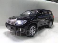Модель 1:32 Toyota Land Cruiser 200 звук+свет+сигналка