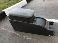 Бардачок. Toyota Mark II, GX100, GX105, JZX100, JZX105 Toyota Cresta, GX100, GX105, JZX100, JZX105 Toyota Chaser, GX100, GX105, JZX100, JZX105