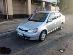 Toyota Platz. Без водителя