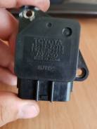 Датчик расхода воздуха. Toyota: Platz, Windom, Aristo, Ipsum, Avensis, Corolla, Probox, Altezza, MR-S, Yaris Verso, Tundra, Raum, Vista, Echo Verso, C...