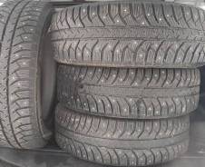 Bridgestone Ice Cruiser 7000. Зимние, шипованные, 2015 год, 10 %, 4 шт