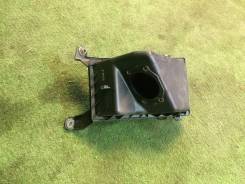 Корпус воздушного фильтра. Subaru Forester, SF9, SG5 Subaru Legacy, BD4, BD5, BD9, BE5, BG4, BG5, BG9, BGA, BGC, BH5, BH9, BHC Subaru Impreza, GC8, GD...
