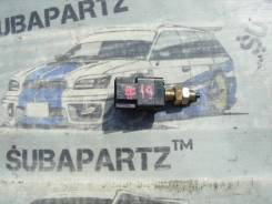 Концевик под педаль тормоза. Subaru Alcyone, CXD, CXW Subaru Forester, SF9, SH5, SH9, SH9L, SHJ Subaru Legacy, BC4, BC5, BCA, BCL, BD4, BD5, BD9, BE5...