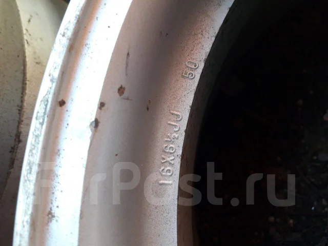 Touren. 6.5/7.5x16", 5x114.3, �� 52���. ����