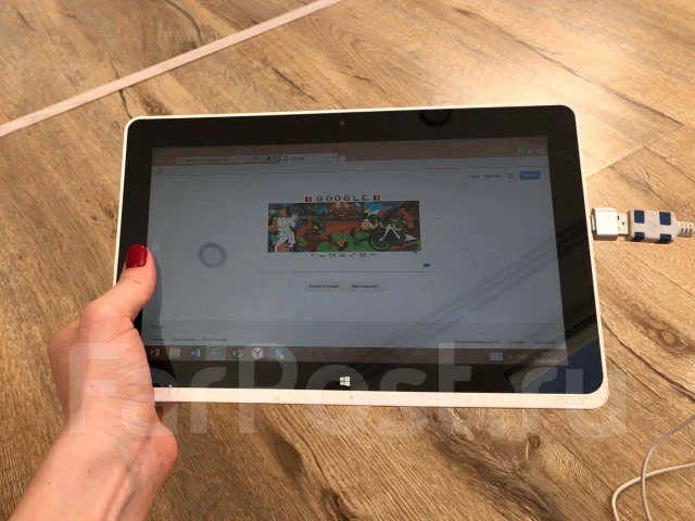 Acer Iconia Tab W510. 10.1", 1,8����, ��� 2048 ��, ���� 32���, WiFi: 1, Bluetooth: 1, ����������� �� 6��. ����