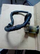 Бачок гидроусилителя руля. Toyota Nadia, ACN10, ACN10H, ACN15, ACN15H Toyota Gaia, ACM10, ACM10G, ACM15, ACM15G Двигатель 1AZFSE