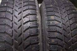 Bridgestone Ice Cruiser 5000. Зимние, шипованные, 2015 год, 20 %, 2 шт