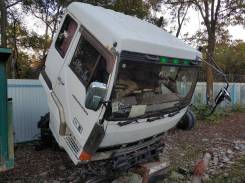 Кабина. Mitsubishi Fuso