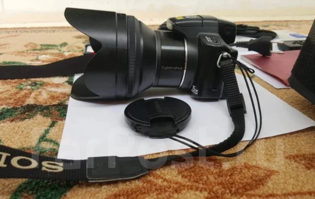 Sony Cyber-shot DSC-H50 ����