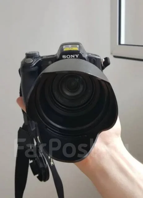 Sony Cyber-shot DSC-H50 ����