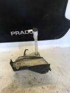 Бачок стеклоомывателя. Toyota: Land Cruiser, Land Cruiser Cygnus, Sequoia, Tundra, 4Runner Двигатель 2UZFE