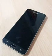 Samsung Galaxy J7. �/�, ������