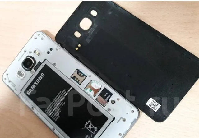 Samsung Galaxy J7. �/�, ������ ����