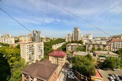 4-комнатная, улица Истомина 62. Центральный, агентство, 160 кв. м.