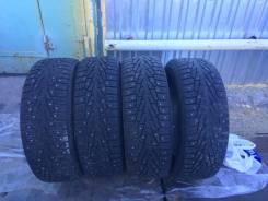 Nokian Hakkapeliitta SUV. Зимние, шипованные, 2011 год, 5 %, 4 шт
