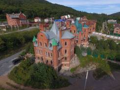 3-комнатная, улица Абрикосовая 1. Океанская, агентство, 84 кв. м. Дом снаружи
