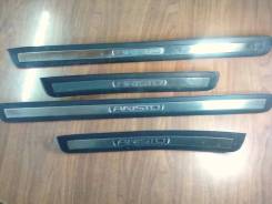 Накладка на порог. Toyota Aristo, JZS160, JZS161 Двигатели: 2JZGE, 2JZGTE