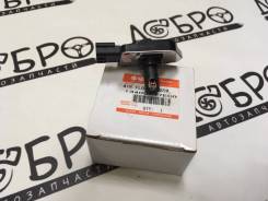 Датчик расхода воздуха. Suzuki Escudo, TA02W, TA11W, TA31W, TA51W, TA52W, TD02W, TD11W, TD31W, TD32W, TD51W, TD52W, TD61W, TD62W, TL52W Suzuki Esteem...