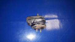 Подушка двигателя. Suzuki Escudo, TA02W, TA11W, TA31W, TA51W, TA52W, TD02W, TD11W, TD31W, TD32W, TD51W, TD52W, TD61W, TD62W, TL52W, TX92W